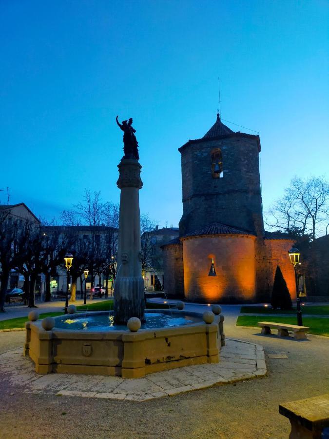 Can Planas Soleado, Amplio Con Vistas Y Parking Sant Joan de les Abadesses Exterior photo